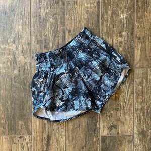 Lululemon Tracker Short